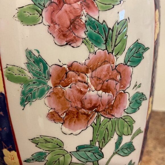 Beautiful 12" vintage porcelain Oriental Asian Vase floral - Picture 11 of 11